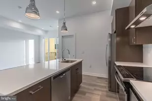 710 N 16th St, Philadelphia, PA 19130 - Photo 6