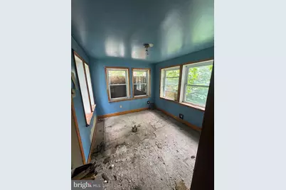 1203 S Peach Street, Philadelphia, PA 19143 - Photo 4