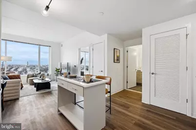 569 N 5th Street #303, Philadelphia, PA 19123 - Photo 4