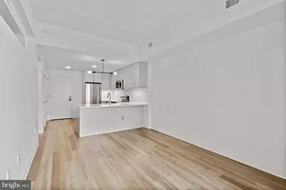 569 N 5th Street #206, Philadelphia, PA 19123 - Photo 8