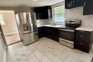 6828 Oxford Ave, Philadelphia, PA 19111 - Photo 4