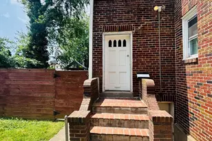 6828 Oxford Ave, Philadelphia, PA 19111 - Photo 2