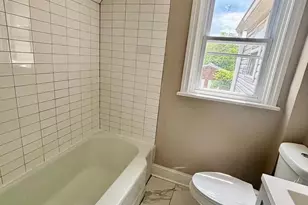 6828 Oxford Ave, Philadelphia, PA 19111 - Photo 12