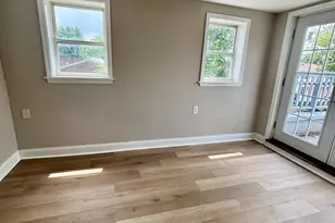 6828 Oxford Ave, Philadelphia, PA 19111 - Photo 10