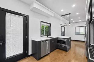 519 N 38th St, Philadelphia, PA 19104 - Photo 1