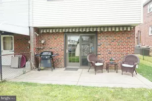 2773 Axe Factory Rd, Philadelphia, PA 19152 - Photo 10