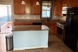345 Stevens St, Philadelphia, PA 19111 - Photo 10