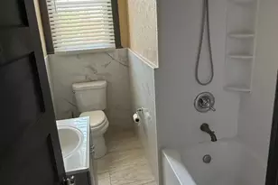 345 Stevens St, Philadelphia, PA 19111 - Photo 12