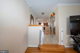 8910 Sylvia Ln, Philadelphia, PA 19115 - Photo 10