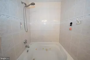 8910 Sylvia Ln, Philadelphia, PA 19115 - Photo 28