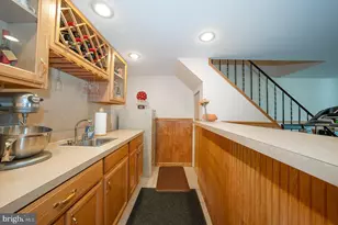 8910 Sylvia Ln, Philadelphia, PA 19115 - Photo 40