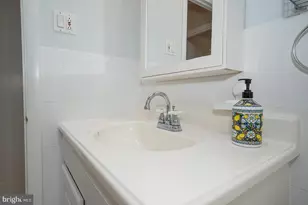 8910 Sylvia Ln, Philadelphia, PA 19115 - Photo 36