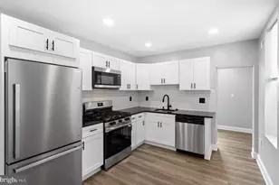 2851 N Franklin St, Philadelphia, PA 19133 - Photo 2