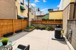 1175 S 10th St, Philadelphia, PA 19147 - Photo 2