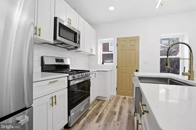5224 Beaumont Avenue, Philadelphia, PA 19143 - Photo 14