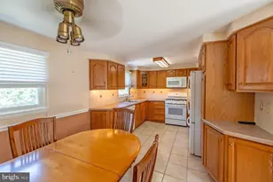 700 Susquehanna Rd, Philadelphia, PA 19111 - Photo 20