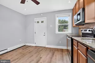 919 Hartel Ave, Philadelphia, PA 19111 - Photo 14