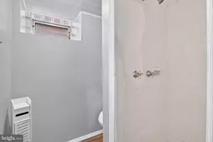 919 Hartel Ave, Philadelphia, PA 19111 - Photo 34
