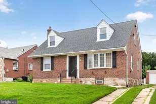 919 Hartel Ave, Philadelphia, PA 19111 - Photo 4