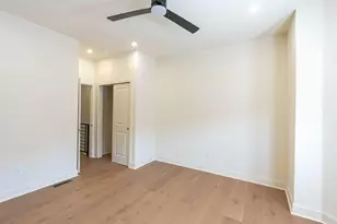 2018 S Garnet St, Philadelphia, PA 19145 - Photo 16