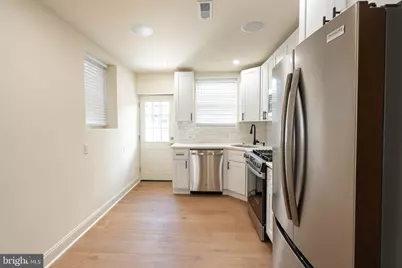 2018 S Garnet Street, Philadelphia, PA 19145 - Photo 8