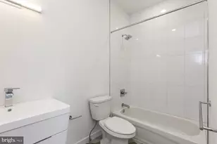 1431 Brown St, Philadelphia, PA 19130 - Photo 20