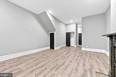 520 Spruce Street #RESIDENCE 1, Philadelphia, PA 19106 - Photo 8