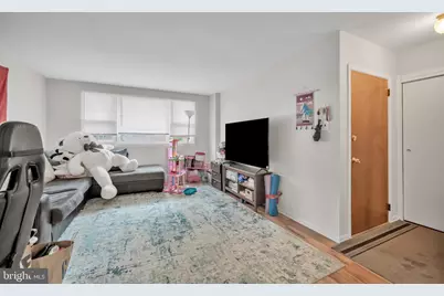 8919 Alton Street, Philadelphia, PA 19115 - Photo 6