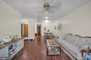 8919 Alton St, Philadelphia, PA 19115 - Photo 12
