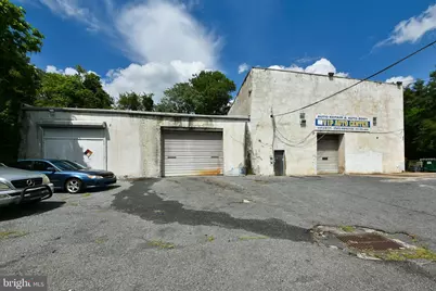 601 W Fisher Avenue, Philadelphia, PA 19120 - Photo 2