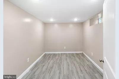 8008 Algon Avenue, Philadelphia, PA 19152 - Photo 8