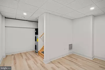 144 Jamestown Avenue, Philadelphia, PA 19127 - Photo 32