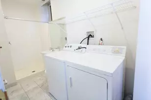 1411-3 Walnut St, Philadelphia, PA 19102 - Photo 14