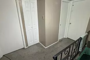 7904 Mars Pl, Philadelphia, PA 19153 - Photo 10