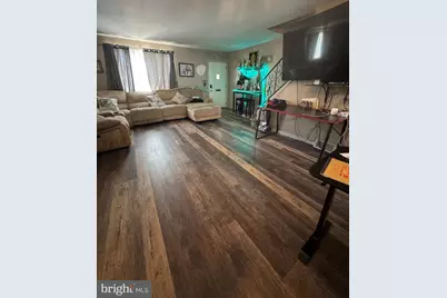 7904 Mars Place, Philadelphia, PA 19153 - Photo 6