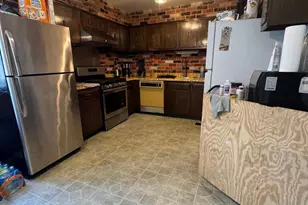 7904 Mars Pl, Philadelphia, PA 19153 - Photo 8