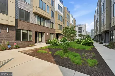 3001 Cityview Walk #194, Philadelphia, PA 19125 - Photo 2