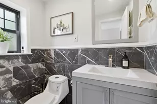 2023 Moore St, Philadelphia, PA 19145 - Photo 16