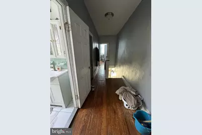 2221 Tasker Street, Philadelphia, PA 19145 - Photo 10