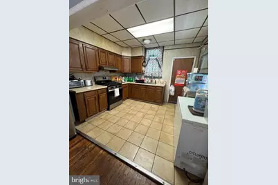 2221 Tasker Street, Philadelphia, PA 19145 - Photo 14