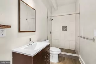 2136 E Dauphin St, Philadelphia, PA 19125 - Photo 10