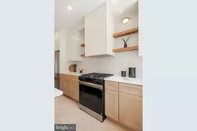 2431 9th Street S, Philadelphia, PA 19148 - Photo 20