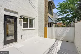 2431 9th Street S, Philadelphia, PA 19148 - Photo 48