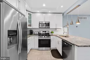 2311 Tasker St, Philadelphia, PA 19145 - Photo 12