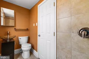 2342 E Huntingdon St, Philadelphia, PA 19125 - Photo 10