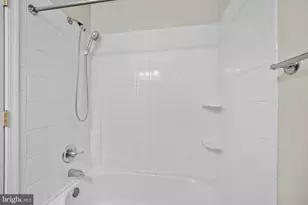 9878 Garvey Dr, Philadelphia, PA 19114 - Photo 28