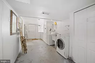 9878 Garvey Dr, Philadelphia, PA 19114 - Photo 34