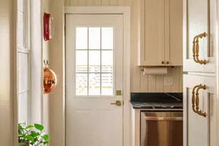 2521 Brown St, Philadelphia, PA 19130 - Photo 24