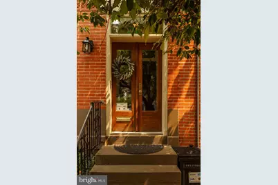 2521 Brown Street, Philadelphia, PA 19130 - Photo 2