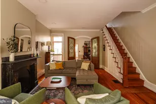 2521 Brown St, Philadelphia, PA 19130 - Photo 16